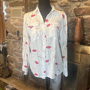 Stylish Women's Button Down Shirt with Red Lip Print